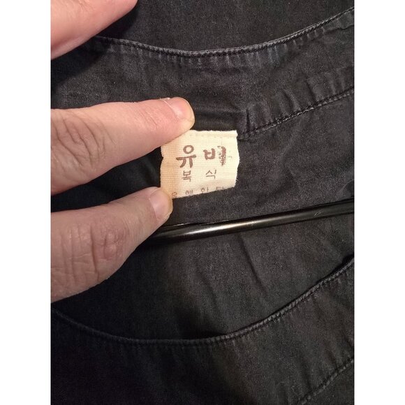 Korean Style 100% Cotton Lagenlook Blouse Asymmetrical Hem Pockets Graphic Print - Picture 2 of 8